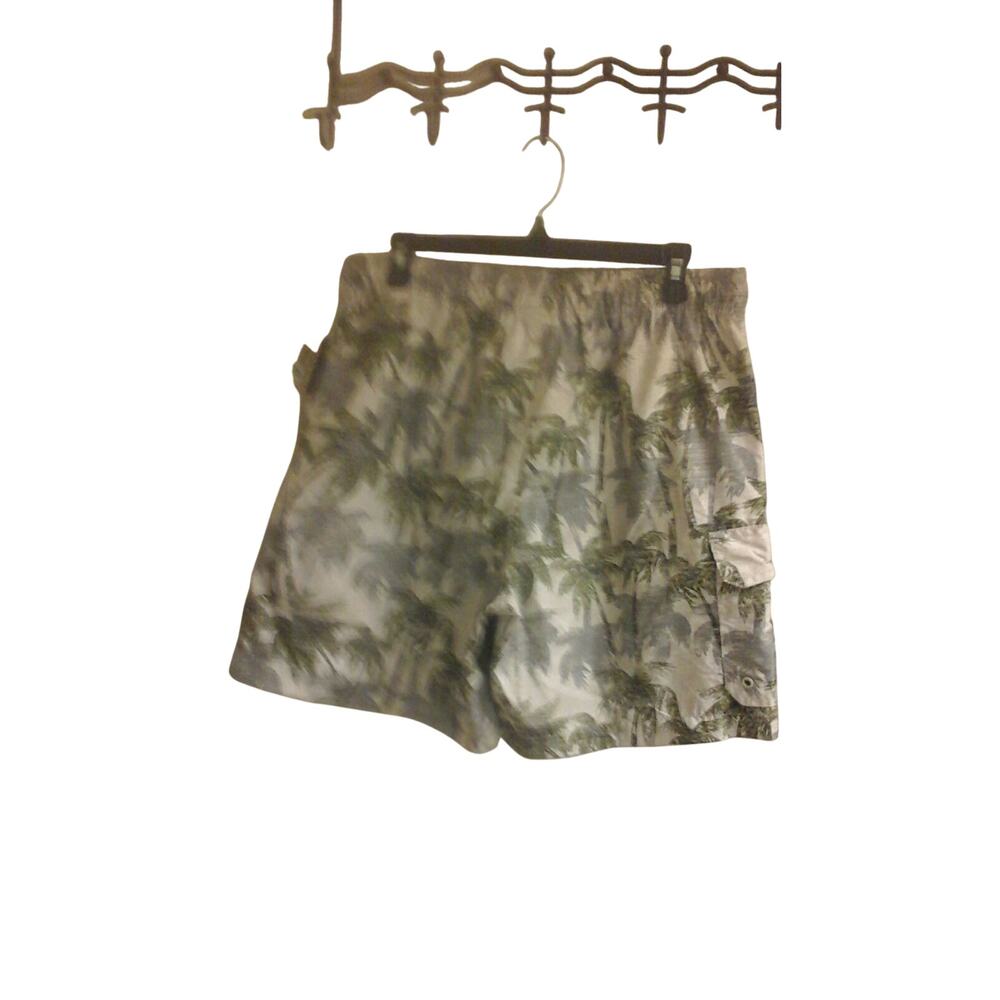 Islander Shorts, men's sz M, Hawaiian swim palm trees drawstring elastic NWT